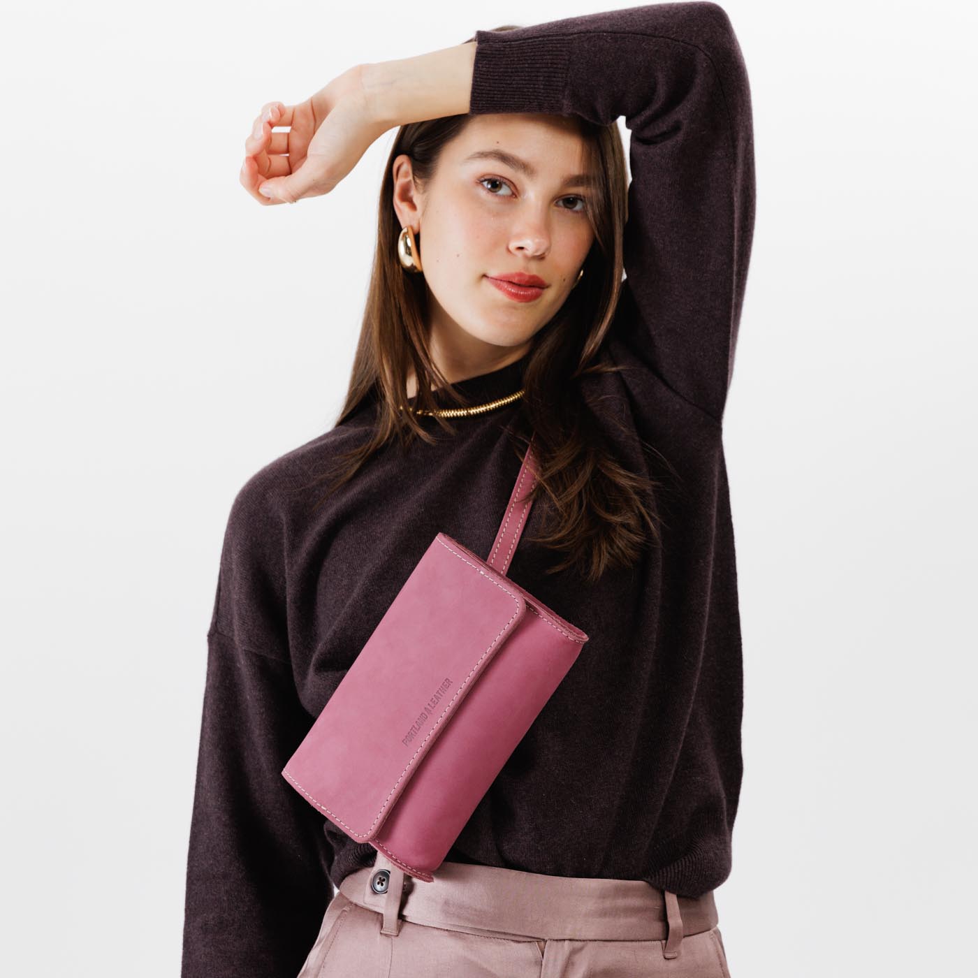  Foxglove | Petite bag with magnetic flap closure and adjustable belt strap