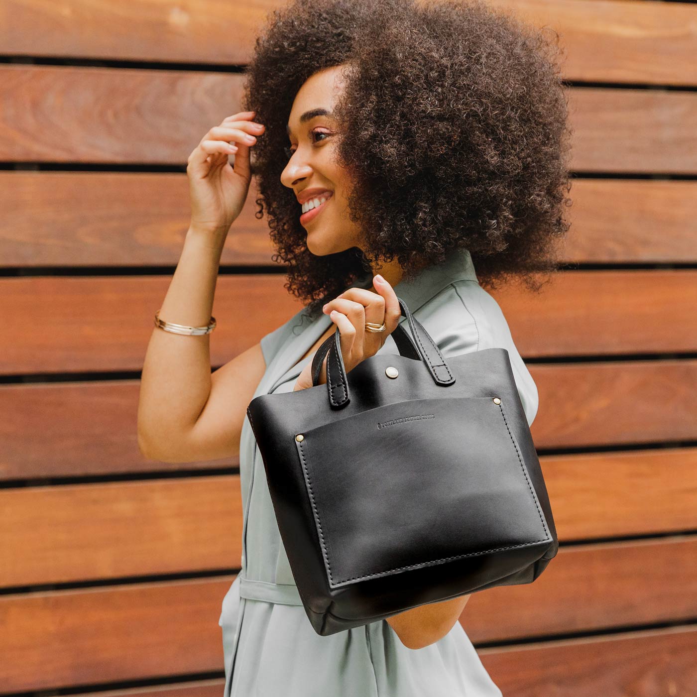 Black*Classic | Crossbody tote bag with snap closure and front pocket