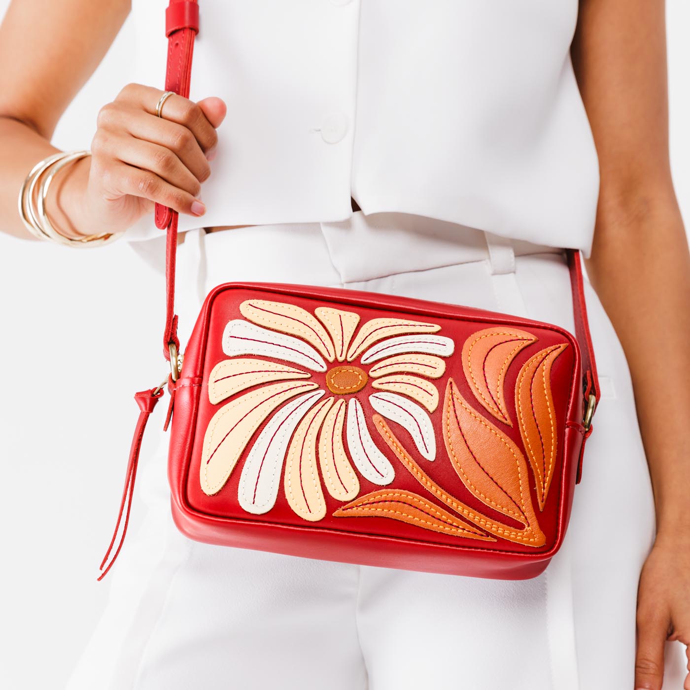 Wildflower Ruby Large | Midsize rectangular crossbody with large flower embroidery