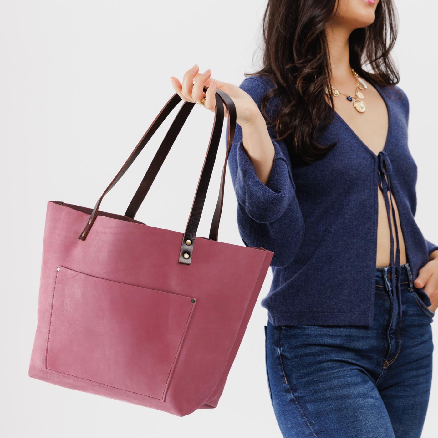 Foxglove*Classic | Large leather tote bag with sturdy bridle handles and front pocket