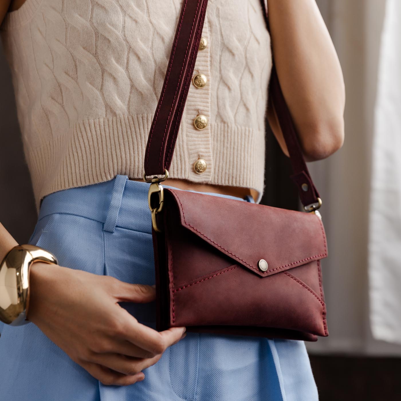  Merlot | Envelope shaped clutch wallet with crossbody strap