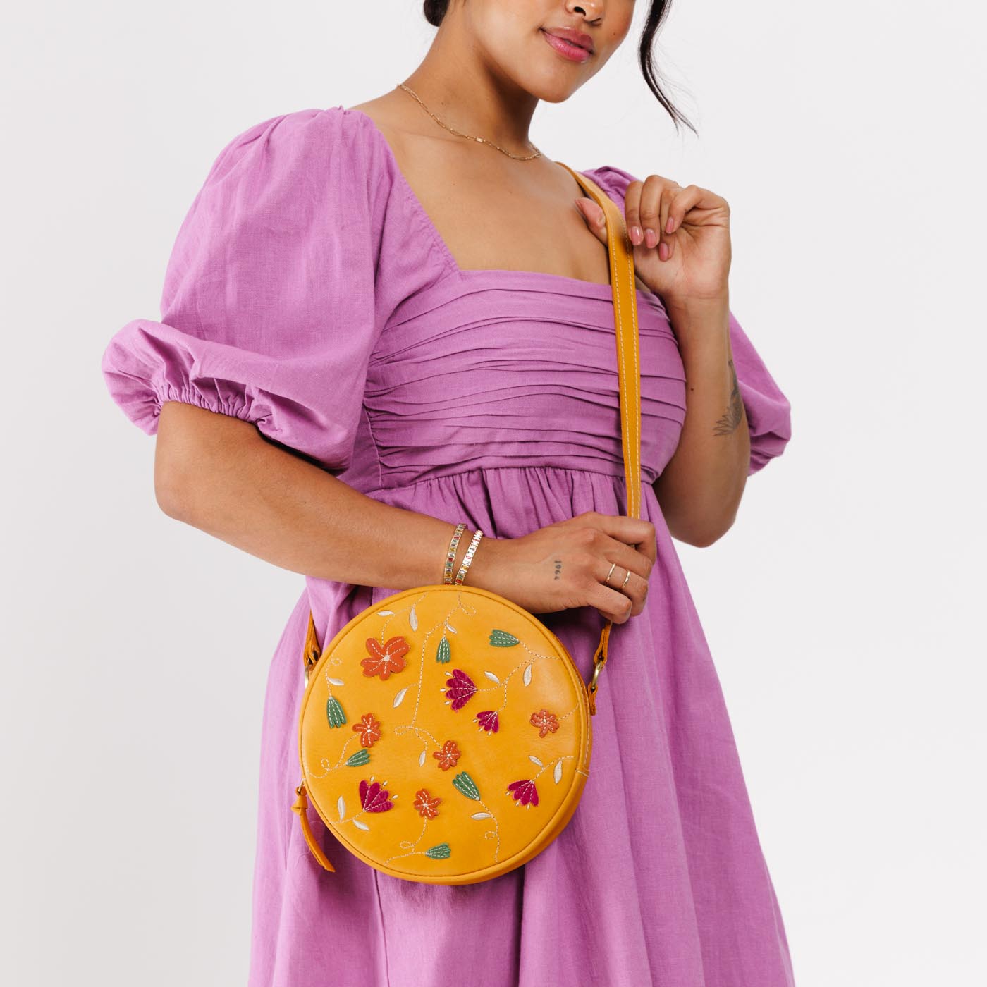 Folklore Sunflower*Large | Circle shaped crossbody bag with embroidered flower design