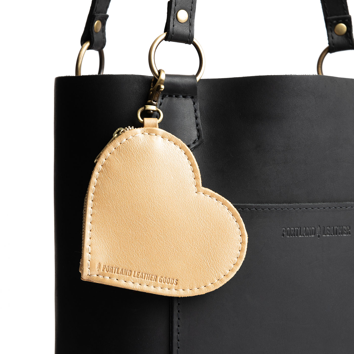 Champagne | top zippered heart shaped pouch with keychain