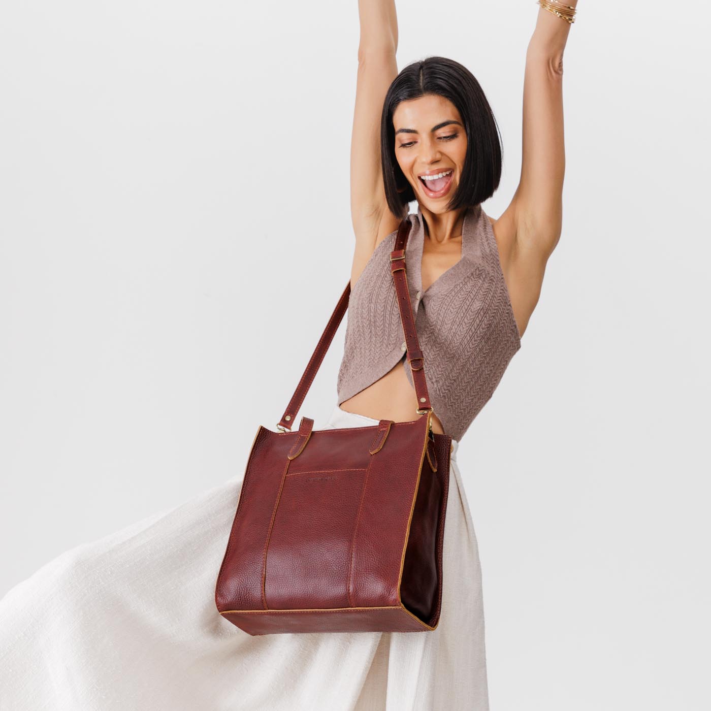  Cinnamon Bear*North/South  | Structured large tote bag with overlapping panels and crossbody strap