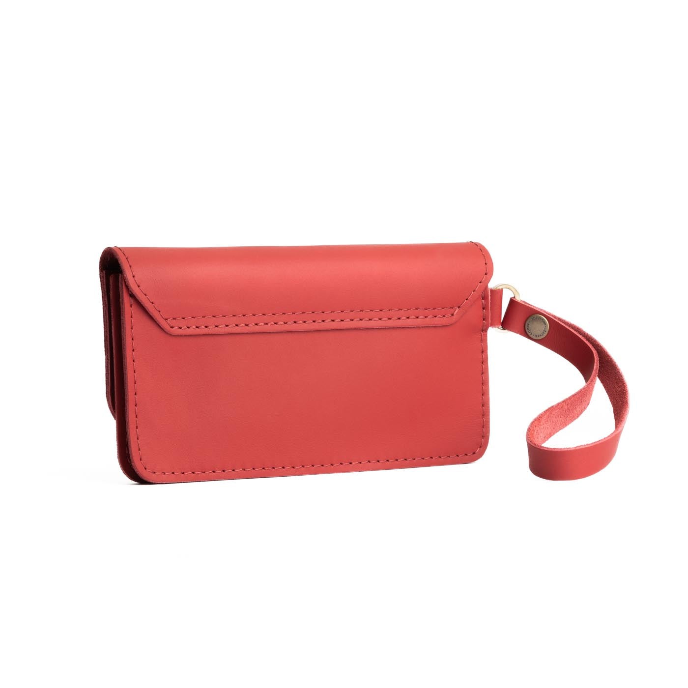 Crimson | Leather wallet clutch with wristlet and magnetic closure