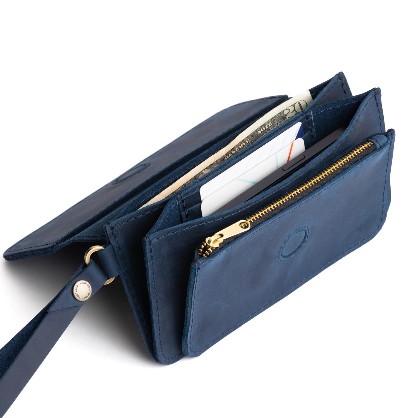 Deep Water | Leather wallet clutch with wristlet and magnetic closure