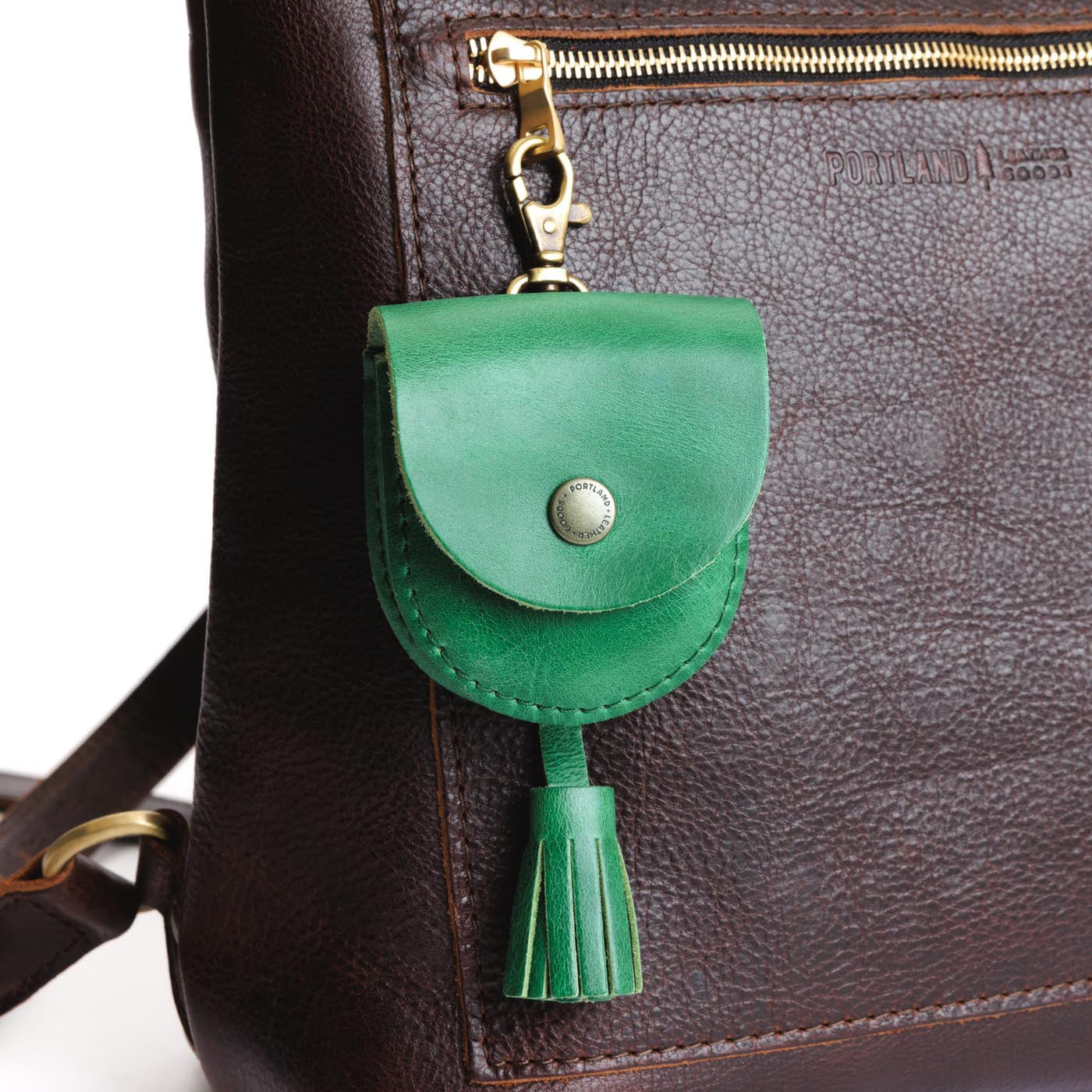 Cowboy Mint | U shaped pouch with snap closure, lobster clasp and fringed tassel