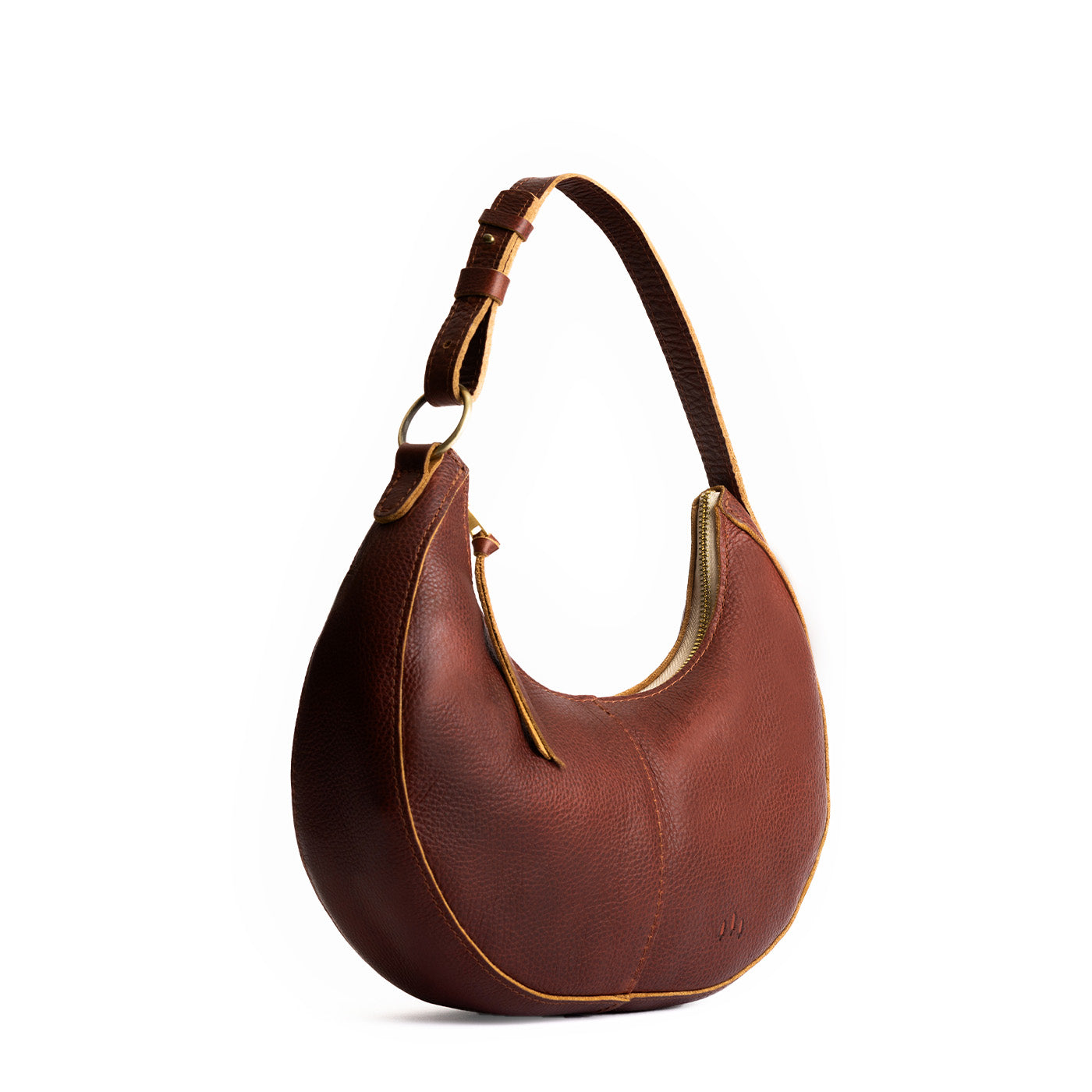 Cinnamon Bear*Classic | Crescent shaped shoulder bag with zipper closure and adjustable strap