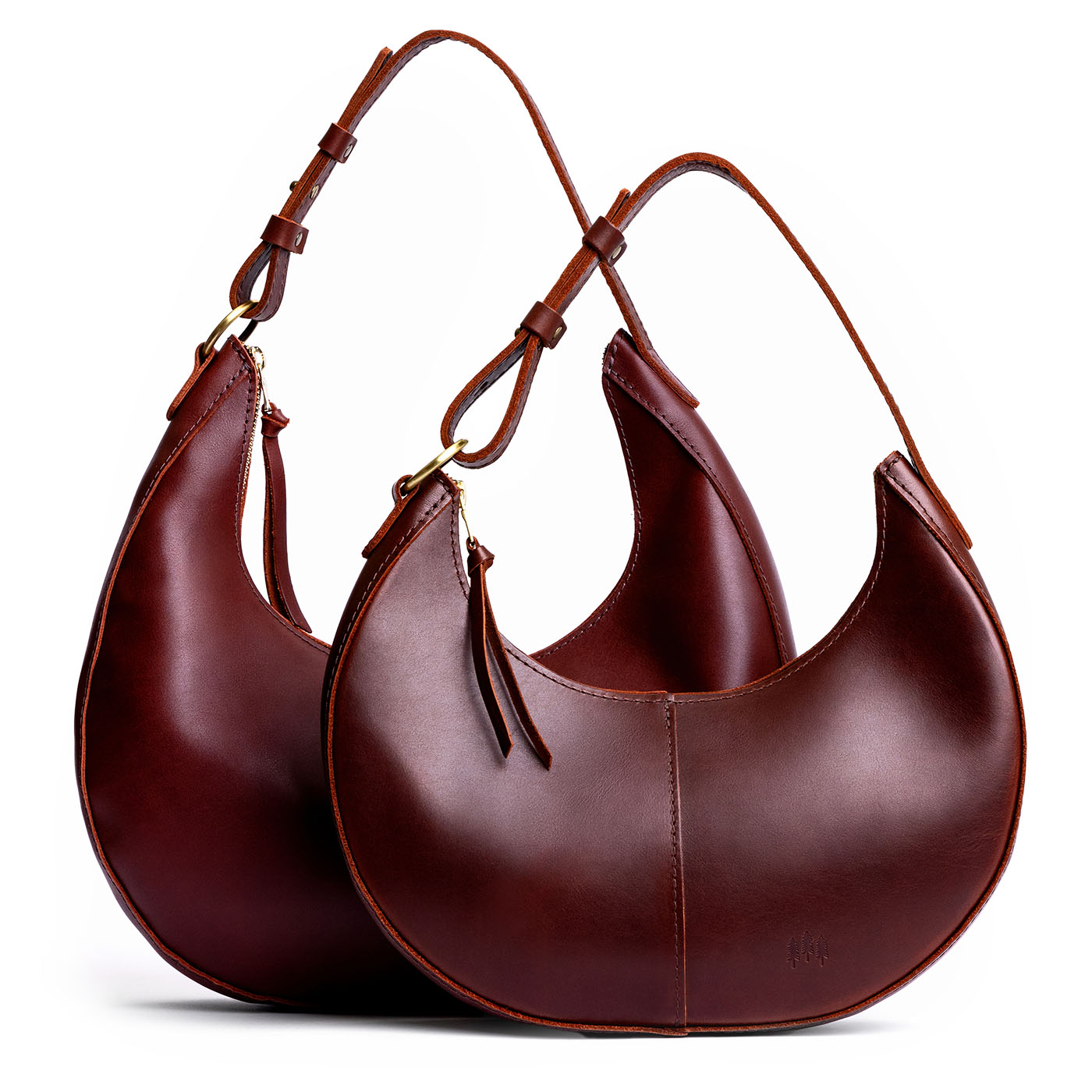 Cognac | Crescent shaped shoulder bag with zipper closure and adjustable strap