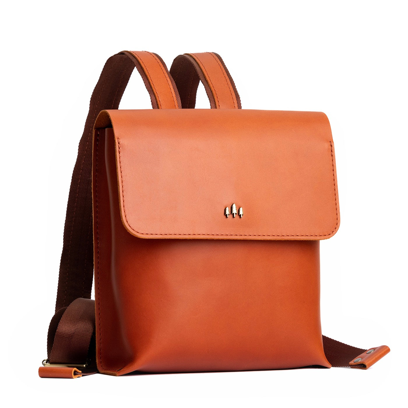 Tuscany | Rectangular backpack with leather lined nylon straps and magnetic flap closure