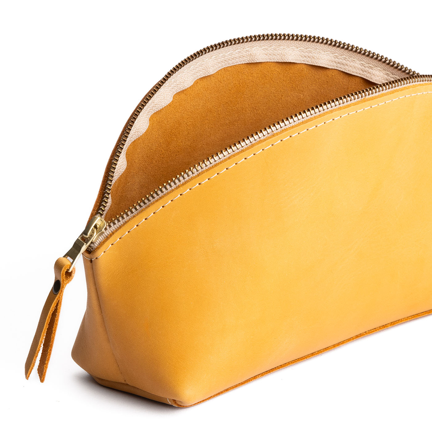 Sunflower | Spacious leather makeup bag with curved seams and top zipper