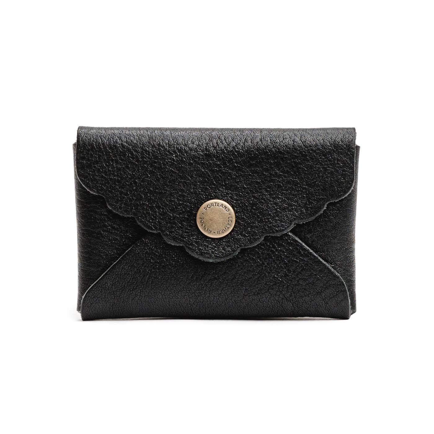 Pebbled--black | Small leather wallet with scalloped edge