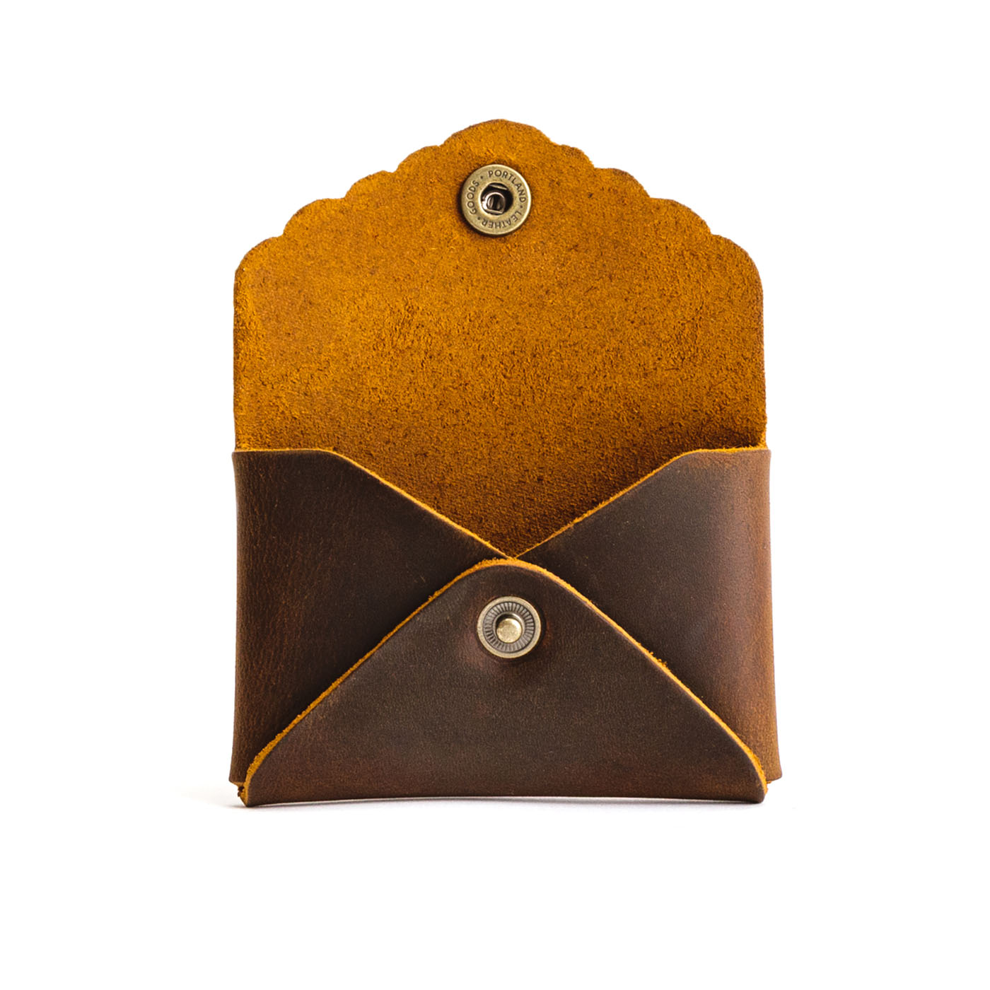 Canyon | Small leather wallet with scalloped edge open