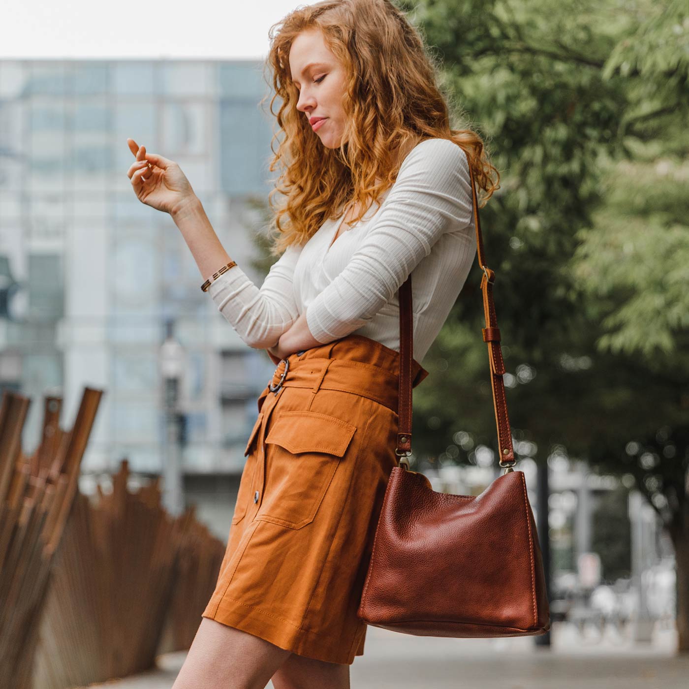  Nutmeg | symmetrical bucket bag with latch closure and removable crossbody strap