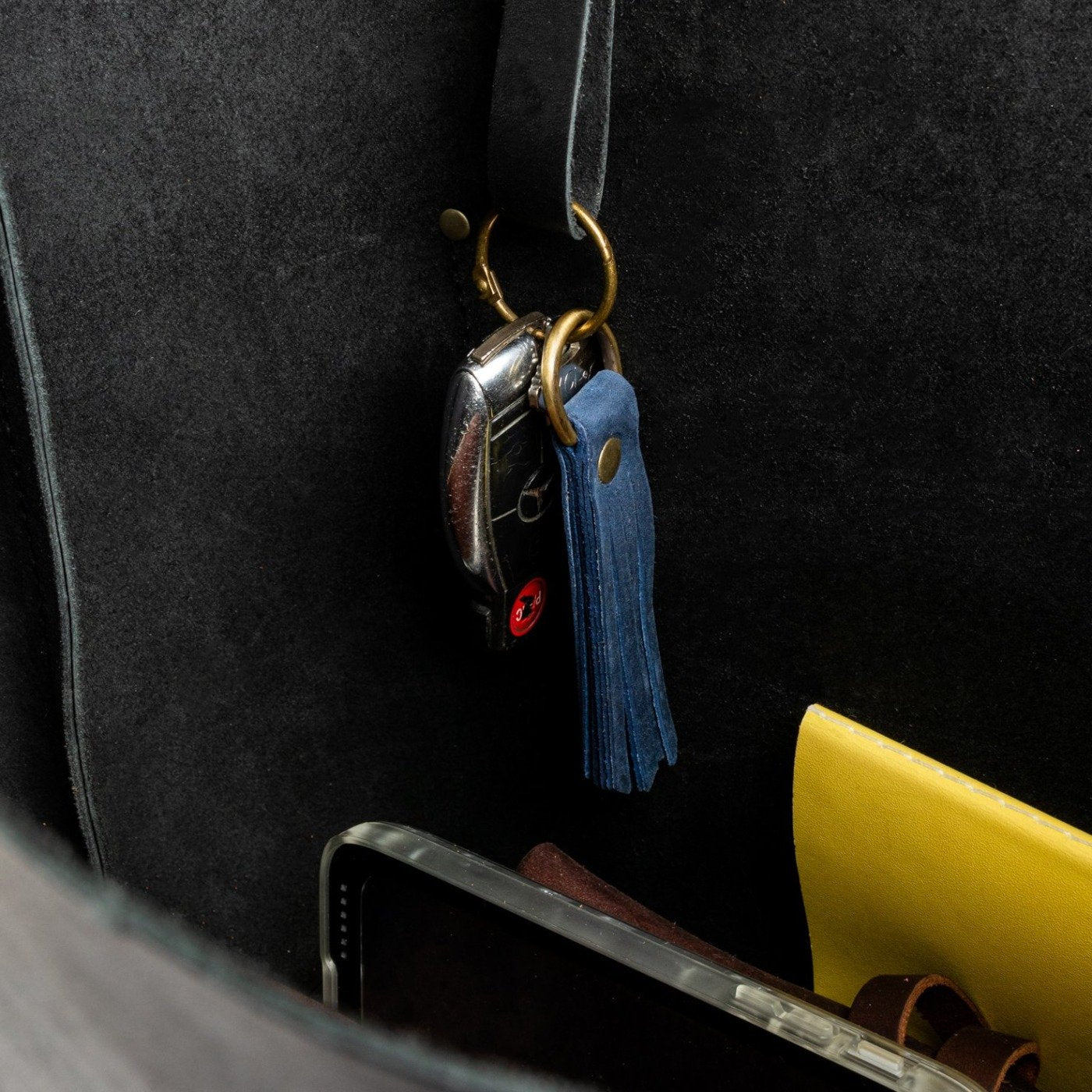 Deep Water*Small | slim leather tassel with brass ring